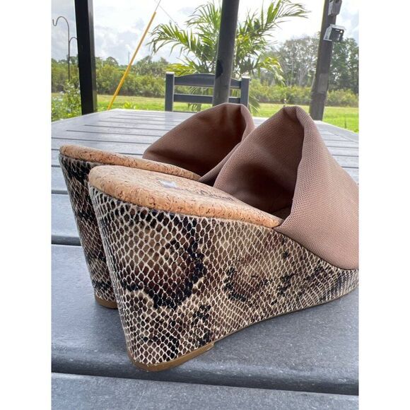 Lucky Brand Marilyn Women Cork Snake Print Stretch Wedge Size 8 - Picture 3 of 8